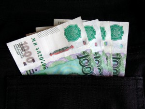 Использование купюр номиналом 100 и 1000 рублей будет постепенно сокращаться — Набиуллина