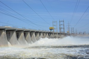 Жигулевская ГЭС открыла затворы плотины