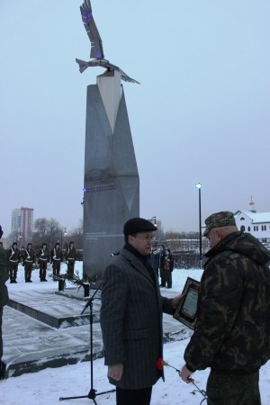 Дмитрий Микель вместе с тольяттинцами почтил память героев Отечества